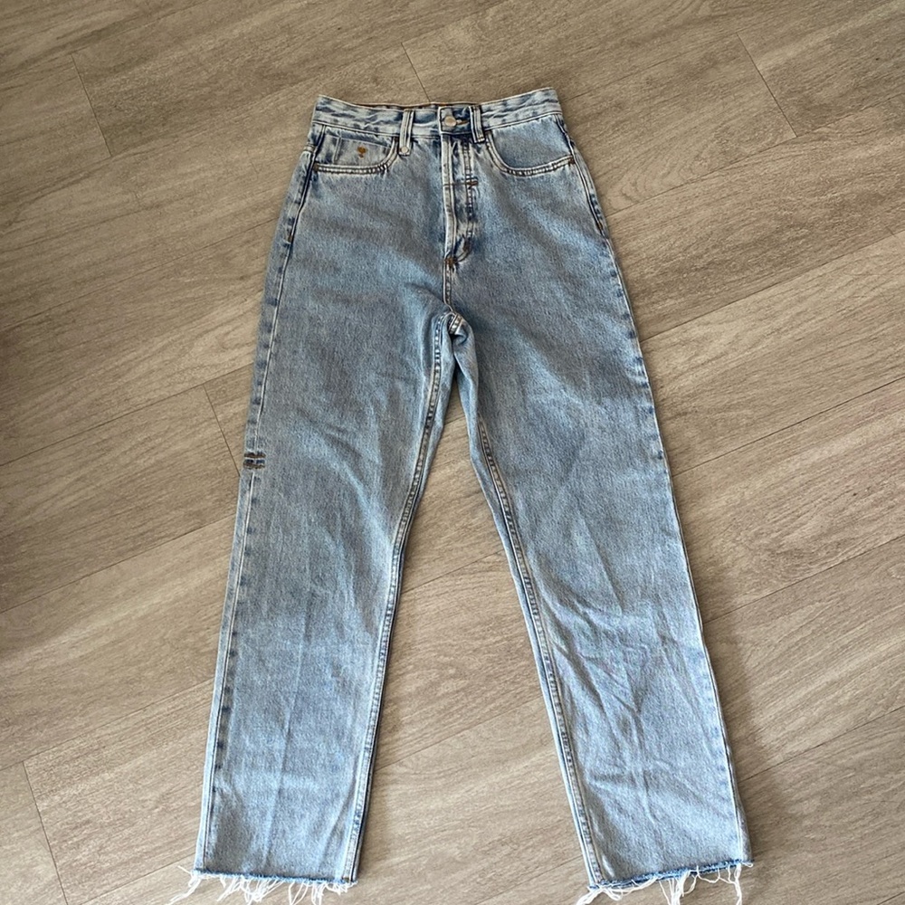 THRILLS light wash jeans